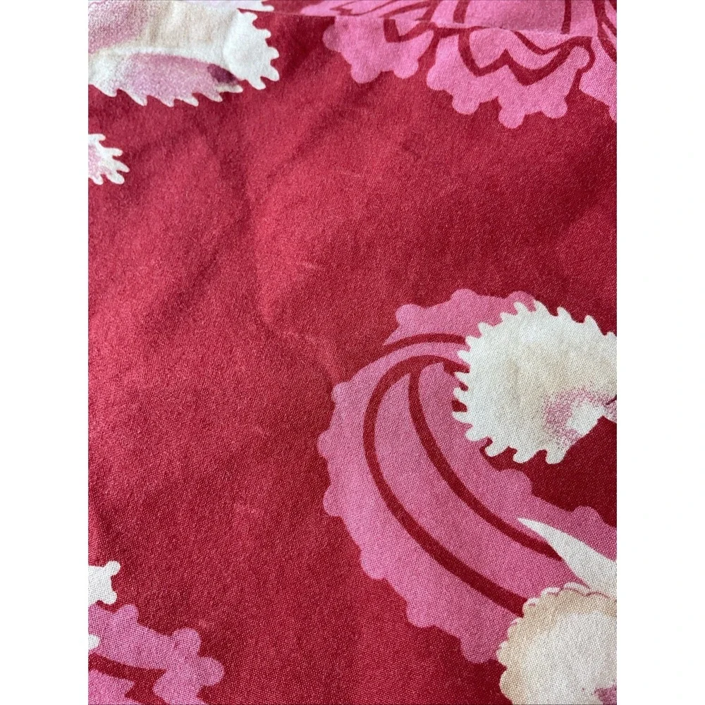 Pottery Barn Set of 2  Pillow Shams Standard Organic Cotton Red Pink Floral